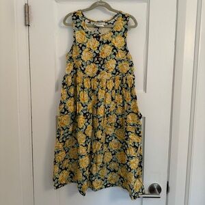 Vintage 90’s kids dress: yellow roses